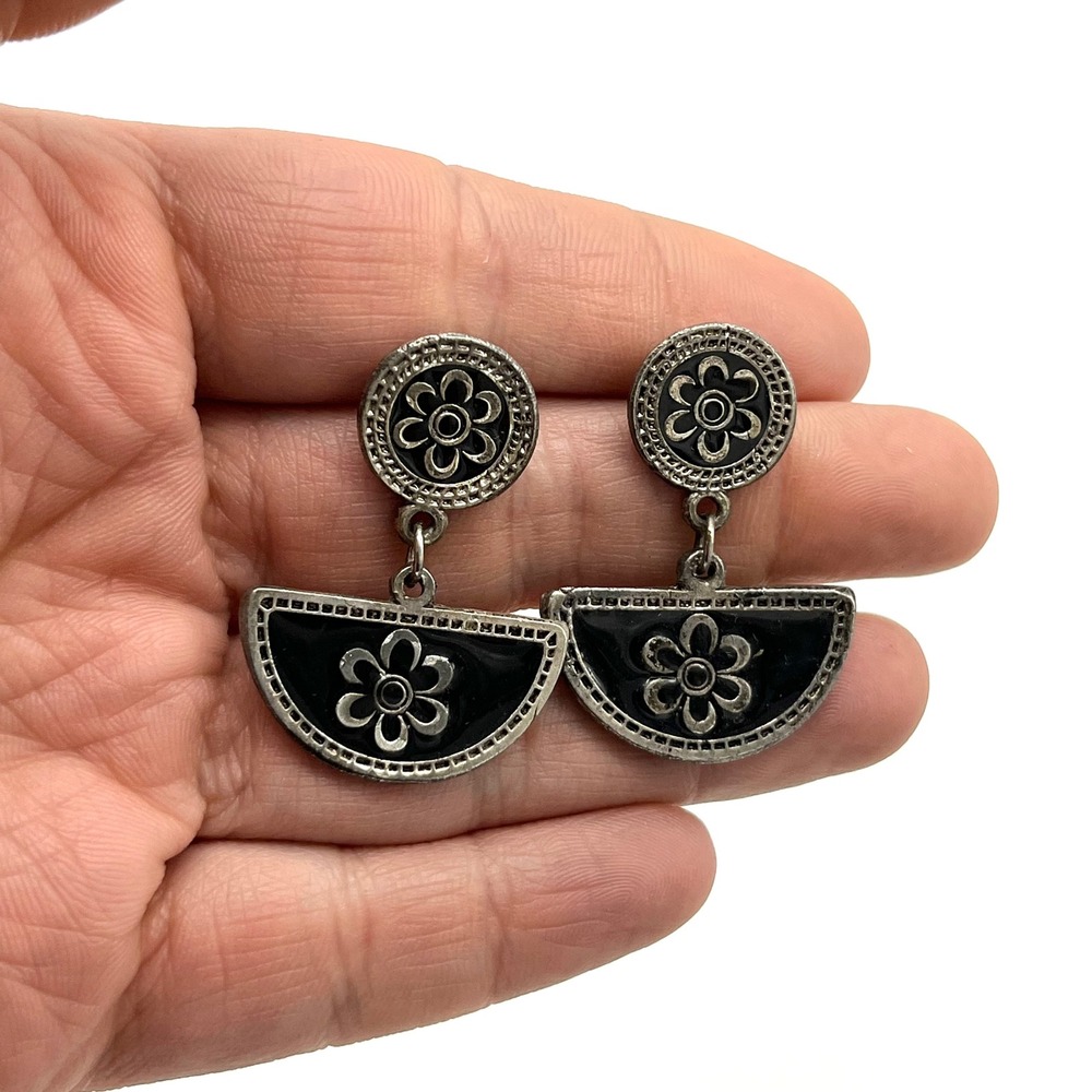 Silver Tone Flower Drop‎ Earrings Floral Black Accent Fashion Jewelry